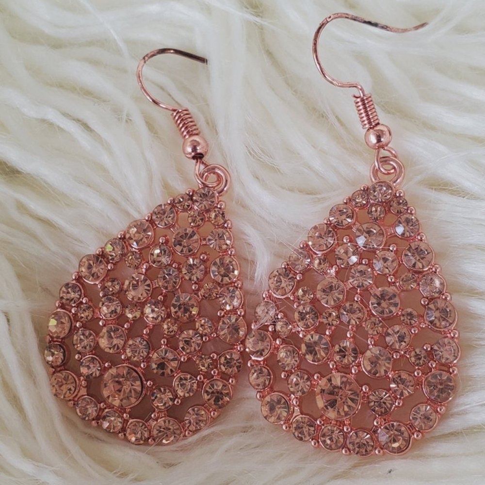 Paparazzi Sparkling Rose Gold Earrings